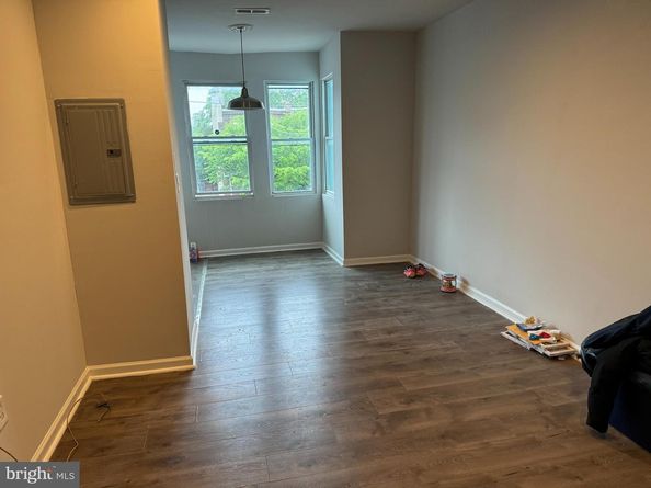 1414 S 52nd Street, Philadelphia PA 19143