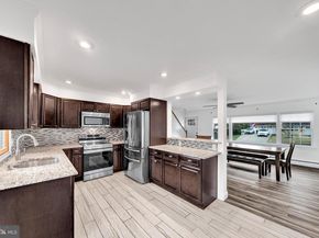 6 Unity Turn, Levittown PA 19056