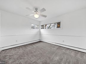 6 Unity Turn, Levittown PA 19056