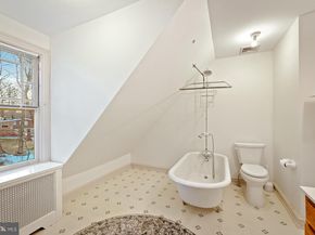 1250 Ashbourne Road, Elkins Park PA 19027