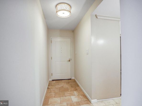 4601 N Park Avenue 209J, Chevy Chase MD 20815