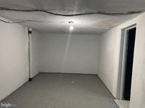 632 E Carver Street, Philadelphia PA 19120