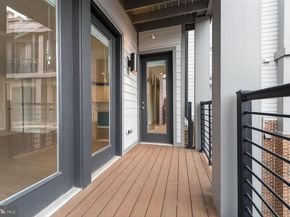 1669 Bandit Loop 301A, Reston VA 20190