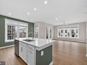 1669 Bandit Loop 301A, Reston VA 20190