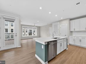 1669 Bandit Loop 301A, Reston VA 20190