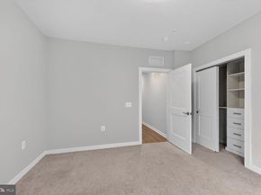 1669 Bandit Loop 301A, Reston VA 20190