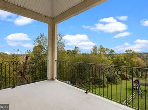 274 Pineville Road, Newtown PA 18940