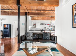 205 Cuthbert Street 201, Philadelphia PA 19106