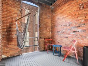 205 Cuthbert Street 201, Philadelphia PA 19106