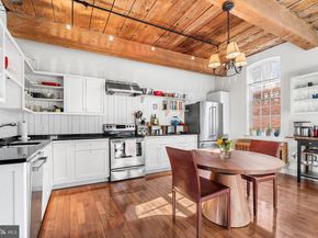 205 Cuthbert Street 201, Philadelphia PA 19106