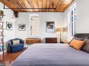 205 Cuthbert Street 201, Philadelphia PA 19106