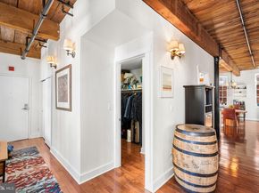 205 Cuthbert Street 201, Philadelphia PA 19106