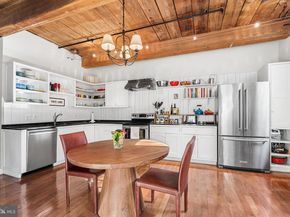 205 Cuthbert Street 201, Philadelphia PA 19106