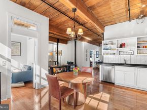 205 Cuthbert Street 201, Philadelphia PA 19106