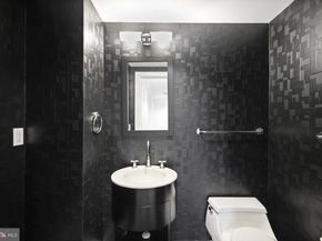 1111 19TH Street N 1707, Arlington VA 22209