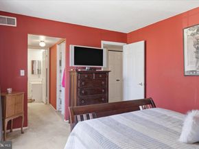 7600 Tremayne Place 301, Mclean VA 22102