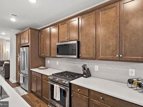 4966 Lachlan Mews, Alexandria VA 22304