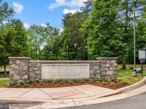 4966 Lachlan Mews, Alexandria VA 22304