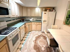 2015 Welsh Road D52, Philadelphia PA 19115