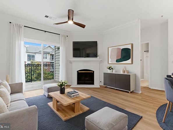 1580 Spring Gate Drive 4303, Mclean VA 22102