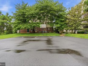 1580 Spring Gate Drive 4303, Mclean VA 22102