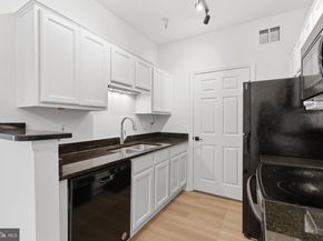 1580 Spring Gate Drive 4303, Mclean VA 22102