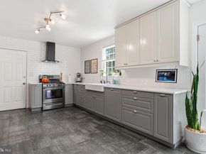 621 River Road, Yardley PA 19067