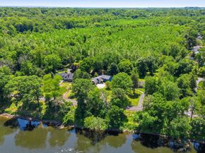 621 River Road, Yardley PA 19067
