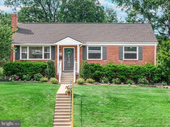7003 Terrace Court, Annandale VA 22003