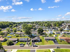 818 Chesterton Road, Fairless Hills PA 19030