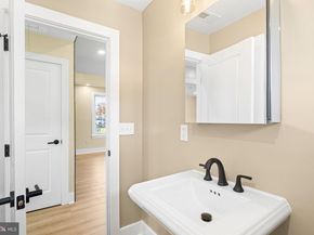 818 Chesterton Road, Fairless Hills PA 19030