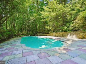 9100 Aldershot Drive, Bethesda MD 20817