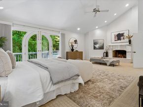 9100 Aldershot Drive, Bethesda MD 20817