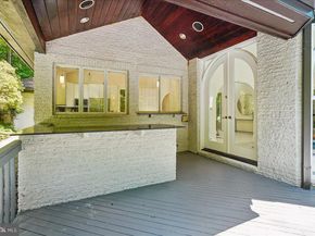 9100 Aldershot Drive, Bethesda MD 20817