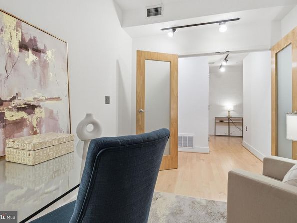 1529 14TH Street NW 202, Washington DC 20005