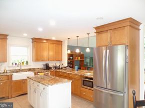 7730 Leonard Drive, Falls Church VA 22043