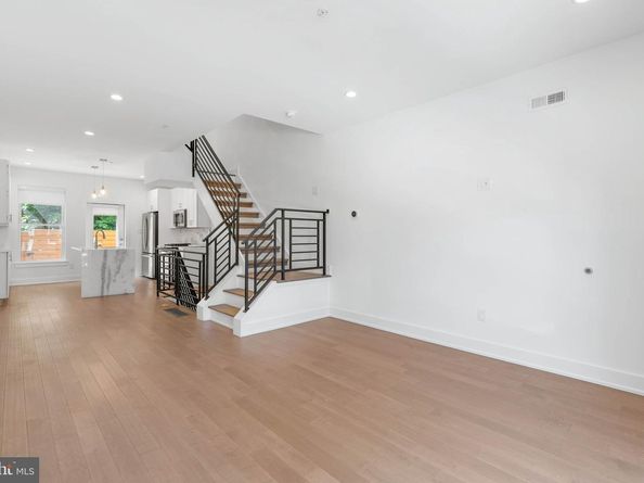 616 Dudley Street, Philadelphia PA 19148
