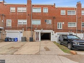 3728 W Country Club Road, Philadelphia PA 19131