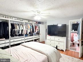 3033 Vista Street, Philadelphia PA 19152