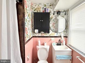 3033 Vista Street, Philadelphia PA 19152