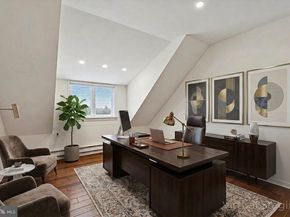 100 Grays Lane 602, Haverford PA 19041