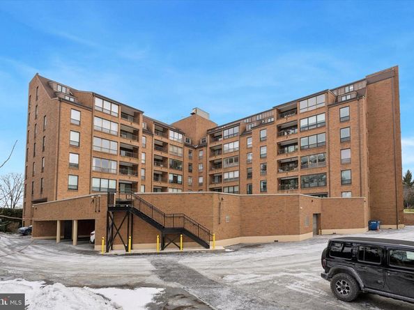 100 Grays Lane 602, Haverford PA 19041