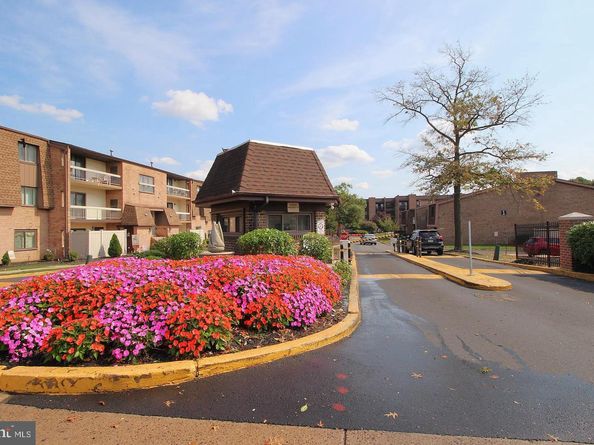 62204 Delaire Landing Road 204, Philadelphia PA 19114