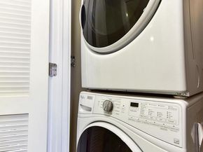 1453 Girard Street NW 3, Washington DC 20009