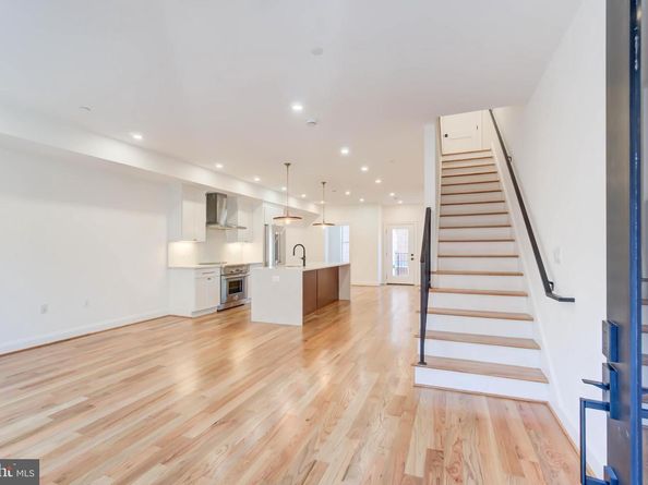 2910 18TH Street NW, Washington DC 20009