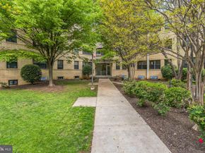 212 Oakwood Street SE 218, Washington DC 20032