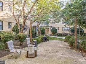 212 Oakwood Street SE 218, Washington DC 20032