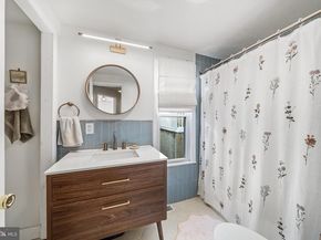 914 S Delhi Street, Philadelphia PA 19147