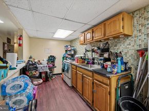6141 Lansdowne Avenue, Philadelphia PA 19151