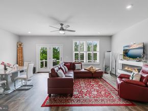 2603 Loganberry Drive, Herndon VA 20171